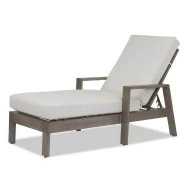 Laguna Chaise Lounge in Canvas Flax, No Welt - Front Side Angle