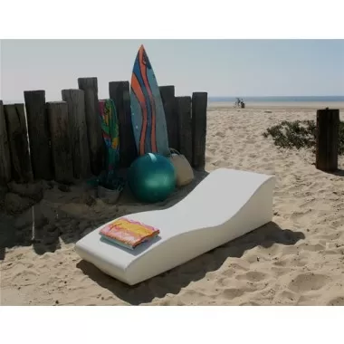 La Fete Surf - Low Profile Sun Lounge - Lifestyle