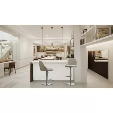 Tommy Barstool-Lifestyle 1