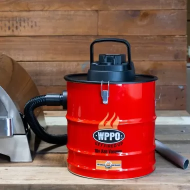 WPPO Ovens 18V Rechargeable Ash Vacuum With Bonus Value Pack - Lifestyle 3