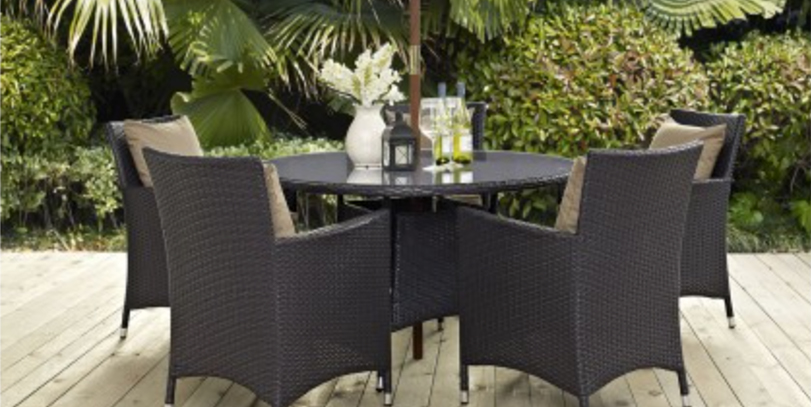Outdoor Wicker Dining Set