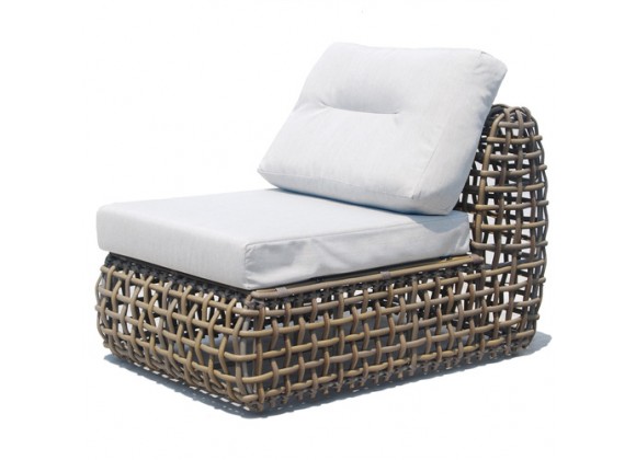 Skyline Design Dynasty Kubu Center with Sunbrella Cushion