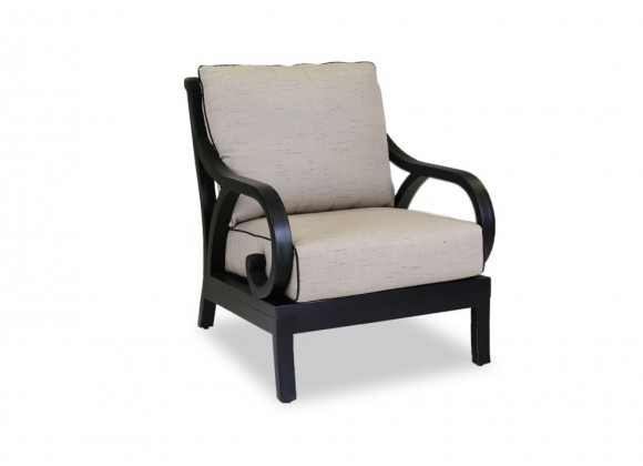 Monterey Wicker Club Chair With Cushions