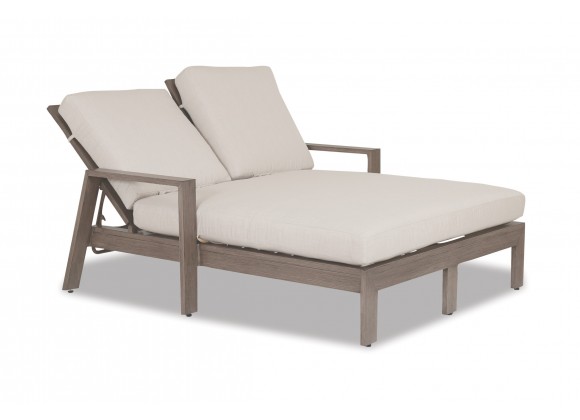 Laguna Double Chaise Lounge in Canvas Flax, No Welt - Front Side Angle