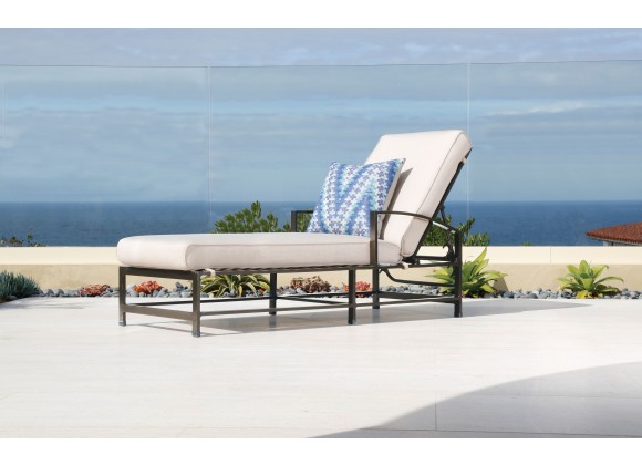 Sunset West La Jolla Aluminum Chaise - Lifestyle 