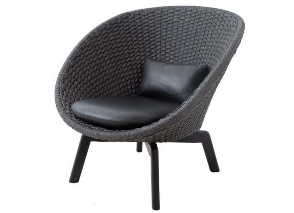 Cane-Line Peacock Lounge Chair Black Leather