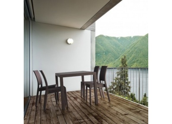 rlando Wickerlook Square Dining Set - Brown