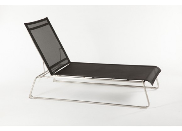 Stilnovo  The Dynamic Chaise
