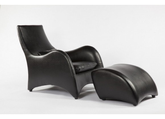 Stilnovo The Tampere Lounge Chair and Ottoman
