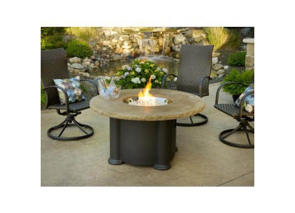 Outdoor Greatroom Company Colonial Fire Pit Table - Lifestyle