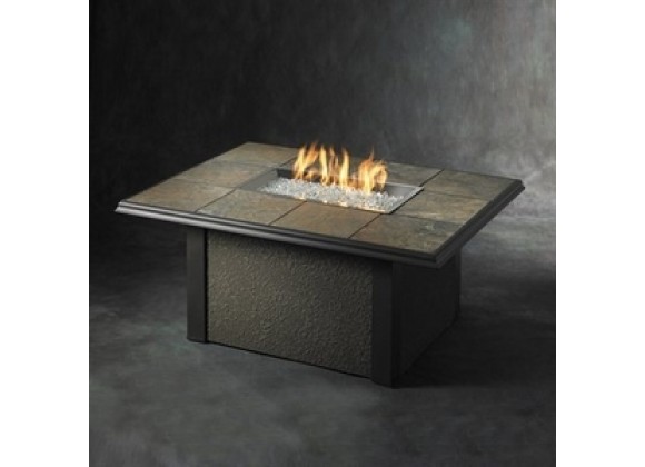 Outdoor Greatroom Company Napa Valley Rectangular Fire Pit Table - Lit
