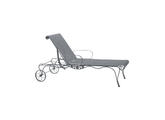 Woodard Briarwood Adjustable Chaise Lounge with Optional Cushion