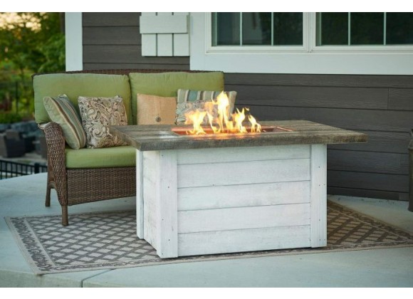 Outdoor Greatroom Company Alcott Fire Table W/1224 Burner - Lifestyle