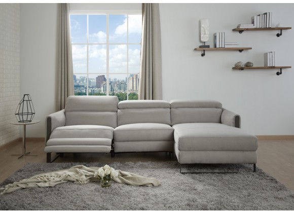 J&M Furniture Antonio Sectional