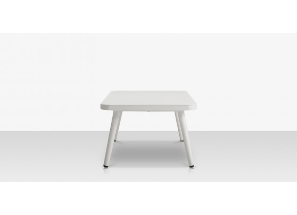 Source Outdoor Furniture Cosmo Aluminum 20'' Wide Square End Table front