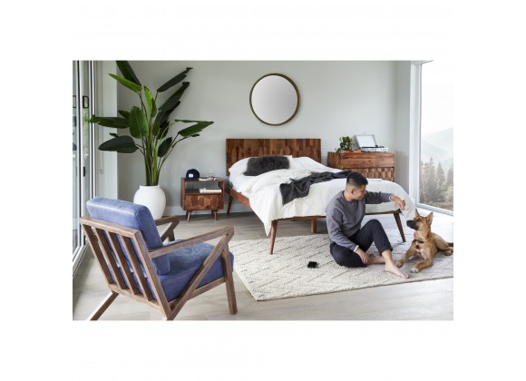 Moe's Home Collection O2 Bed in Queen / King - Brown - Lifestyle