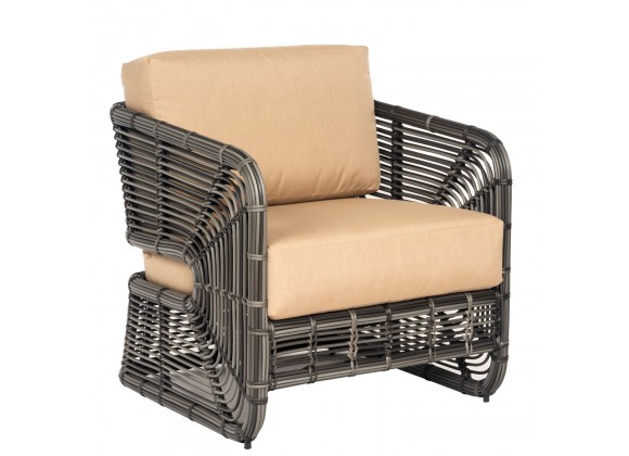 Woodard Carver Lounge Chair - Angled