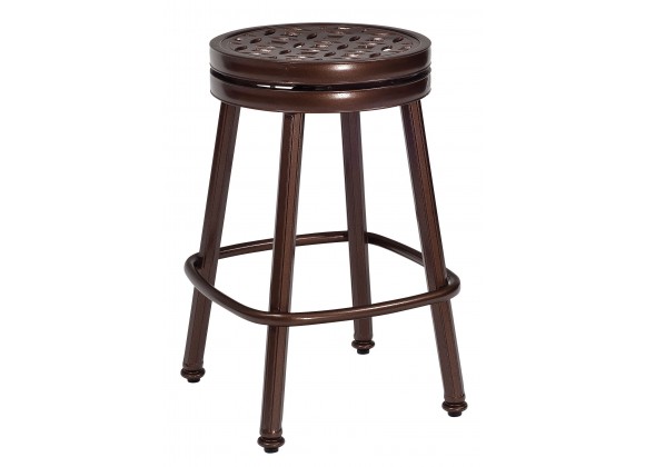 Woodard Casa Round Swivel Counter Stool - Angled