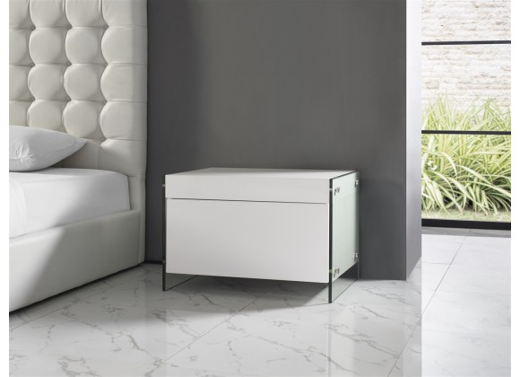Casabianca IL VETRO Nightstand In High Gloss White Lacquer With Glass - Lifestyle