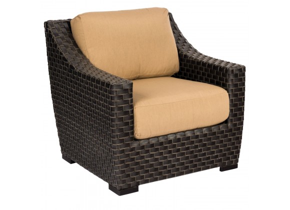 Woodard Cooper Lounge Chair - Angled