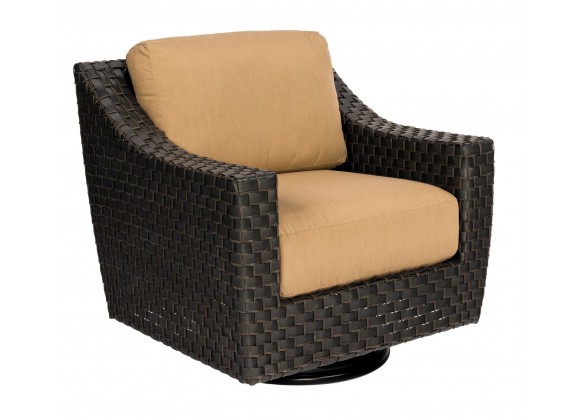 Woodard Cooper Swivel Lounge Chair - Angled