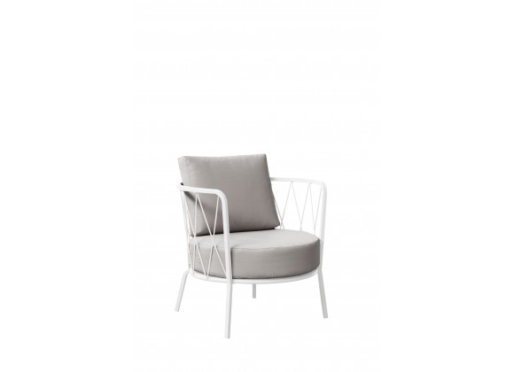 Bellini Dasy Accent Chair - Front Side Angle