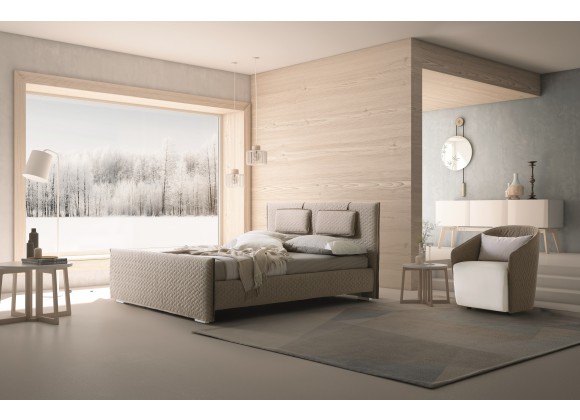 J&M Furniture Evergreen Light Taupe Queen Upholstered Platform Bed