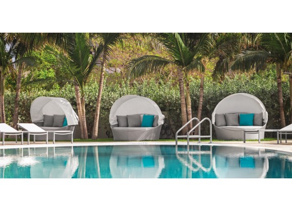 Source Outdoor Furniture Cosmo Aluminum Daybed