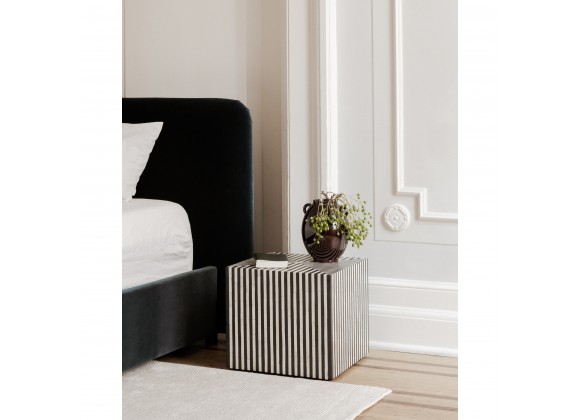 Moe's Home Collection Terning Side Table - Lifestyle
