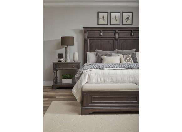 Hickory Creek Queen Panel Bed- Lifestyle 1