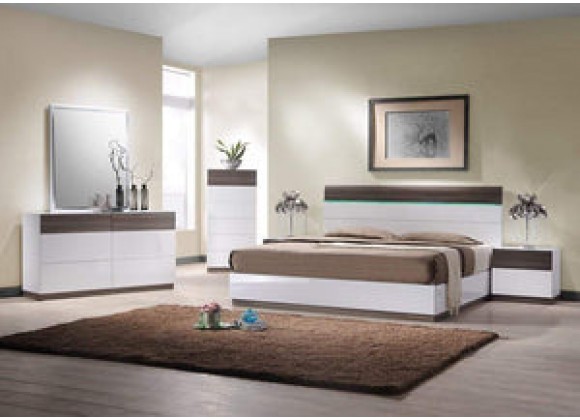 J&M Furniture Sanremo B King & Queen Size Bed