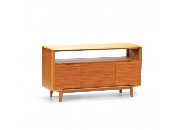 Greenington Currant Media Unit, Caramelized - Front Side Angle