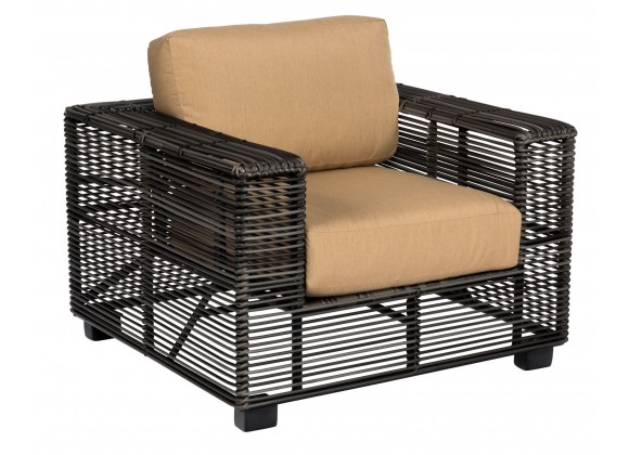 Woodard Monroe Lounge Chair - Angled