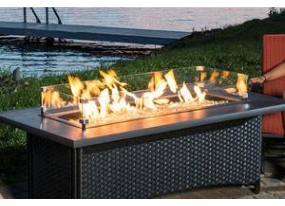 Outdoor Greatroom Company Montego Fire Pit Table - Lifestyle