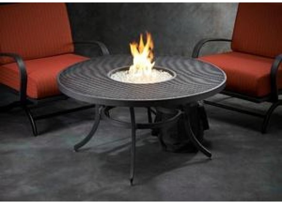Outdoor Greatroom Company Nightfire-42- Round Mesh Fire Pit Table - Lifestyle