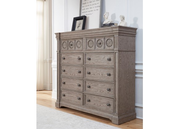 Pulaski Furniture Kingsbury 10 Drawer Master Chest Room