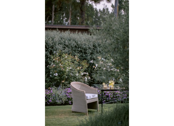 Sunset West Cambria Dining Chair in Canvas Canvas w/ Self Welt