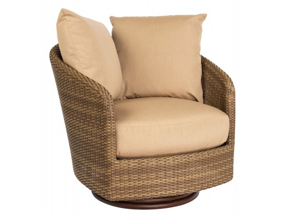 Woodard Saddleback Swivel Bucket Lounge Chair in Mocha