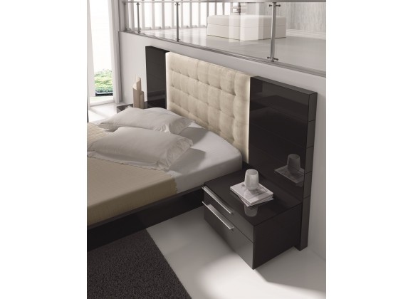 J&M Furniture Santana King Size Bed