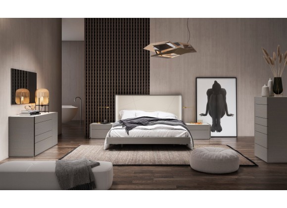 J&M Furniture Sintra Grey And White King Platform Bed 