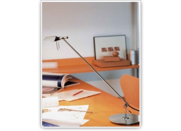 Tango Lighting Carpyen Tema Table Lamp