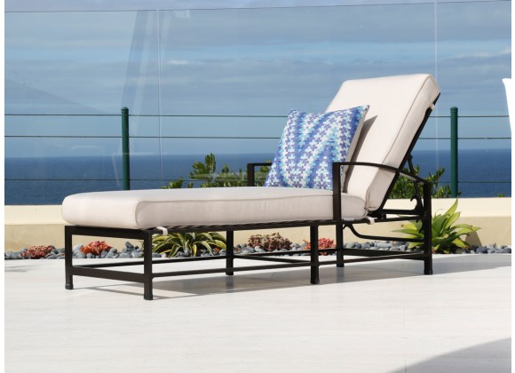 La Jolla Chaise in Canvas Flax w/ Self Welt - Lifestyle
