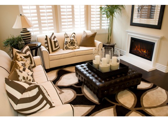 Amantii 30” Fireplace With A Steel Trim and Glass Inlay - 10 Piece Log Set With Remote And Cord - Lifestyle 1