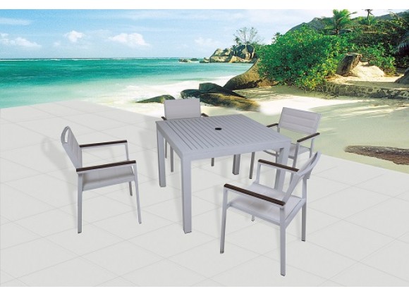 Bellini Home and Garden Avallon Dining 5 Pc Set