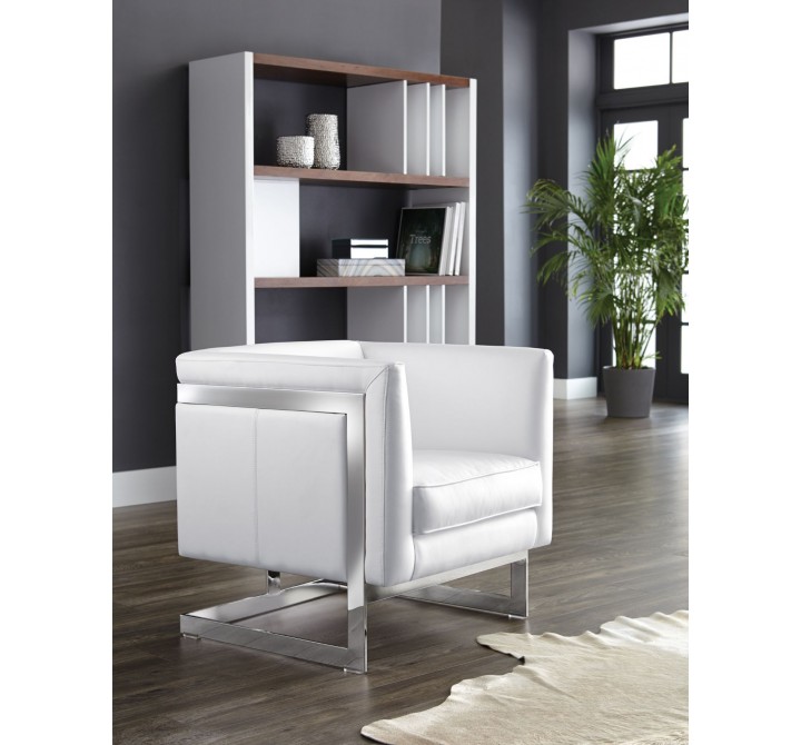 SUNPAN Soho Armchair in Cantina White - Lifestyle