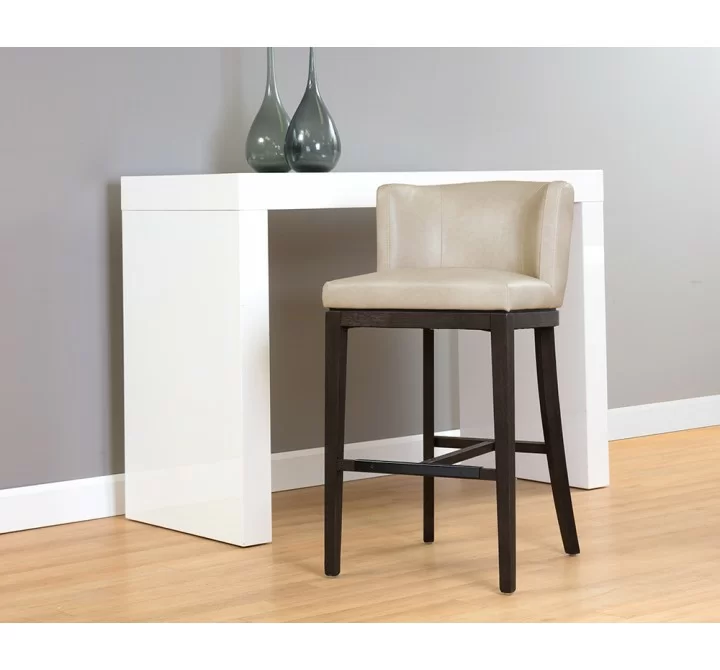Hayden Barstool - Bravo Cream - Lifestyle