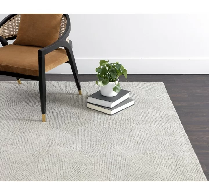 Sunpan Calais Hand-tufted Rug In Oatmeal / Grey - Lifestyle