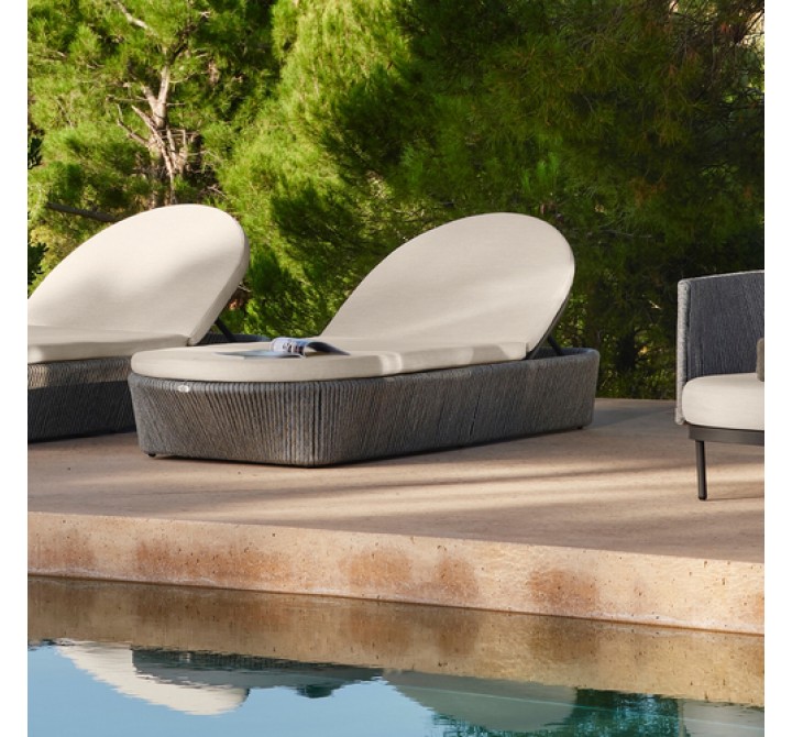 Skyline Design Boston Chaise Lounger with Sunbrella Cushion