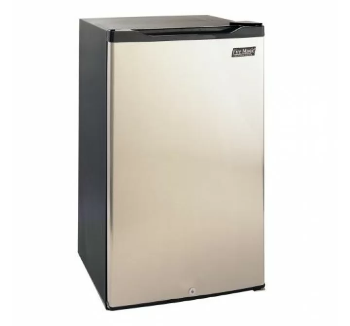 Fire Magic Below Counter Style Refrigerator with Lock