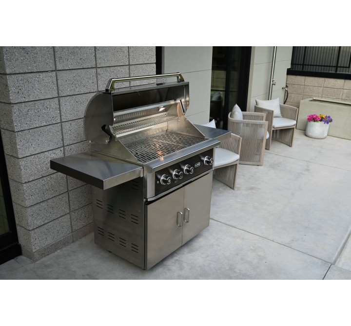 Wildfire Outdoor Living Ranch PRO 36” Gas Grill 304 SS - With Opened Cover